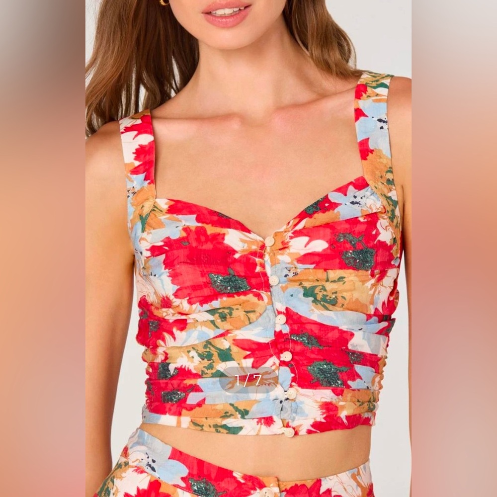 ⭐️NEW⭐️ Floral Crop Top by ASTR the Label